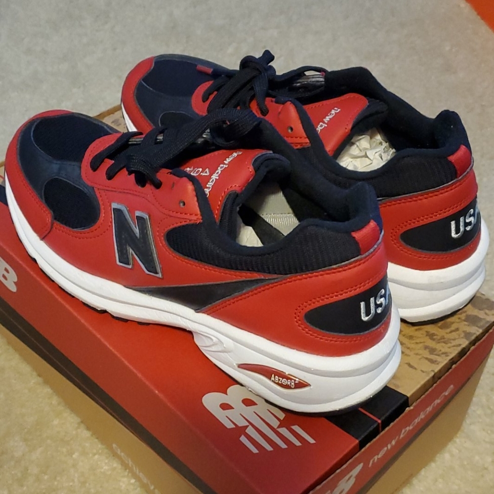 New Balance 498